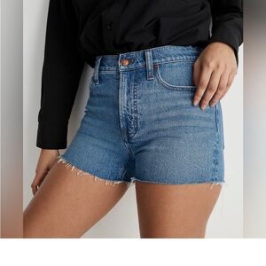 Madewell The Perfect Jean Short. curvy. 25. NWT.